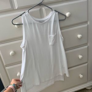 Pocket tank